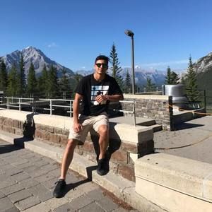 Meet your Posher, Luis angel